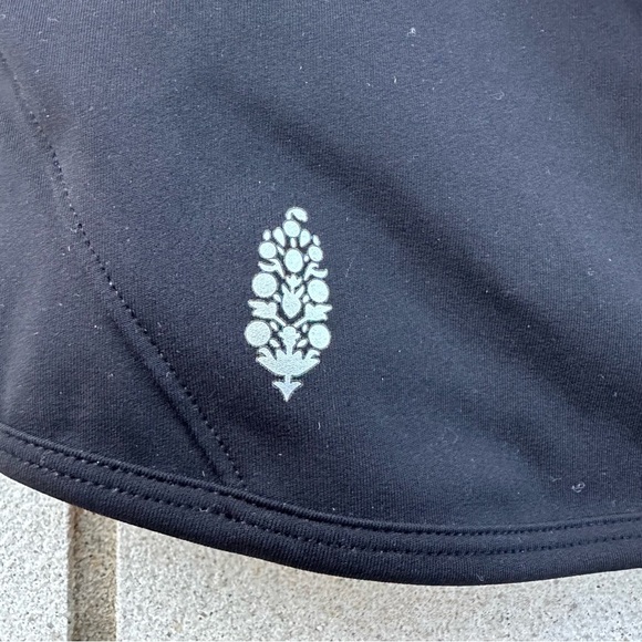 Free People FP Movement Revelation Crop Sports Bra Tank Black - Picture 6 of 10